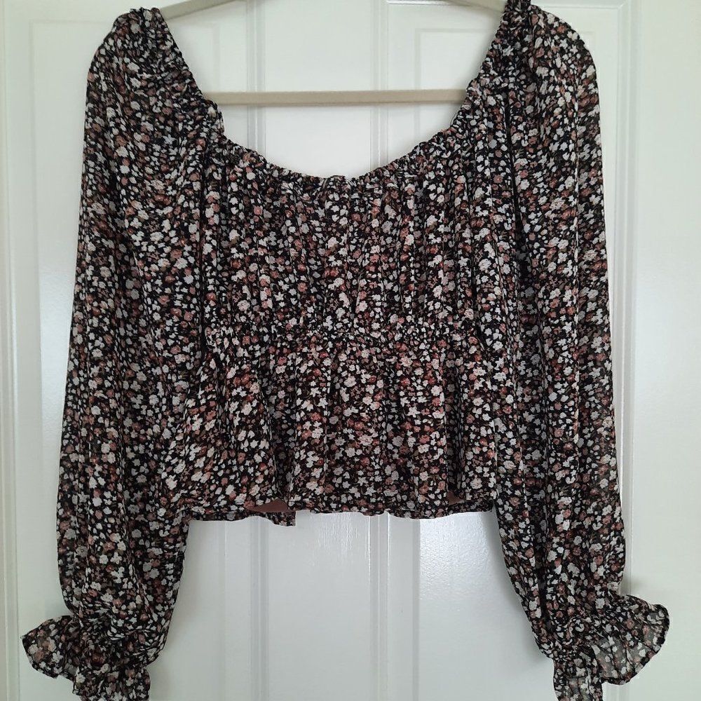 Dress Forum Button Up Crop Top size S‎